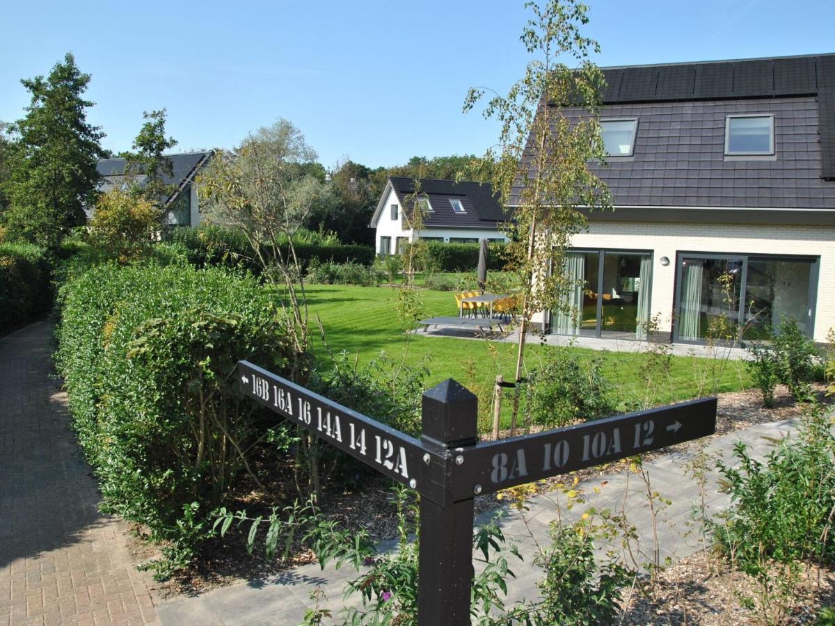 Gorgeous Holiday Home In Texel With Sauna Westermient Exterior photo
